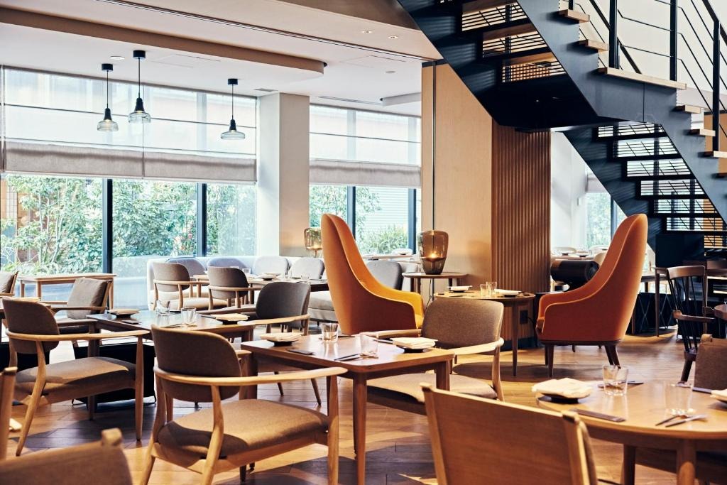 هتل نوگا اوئنو